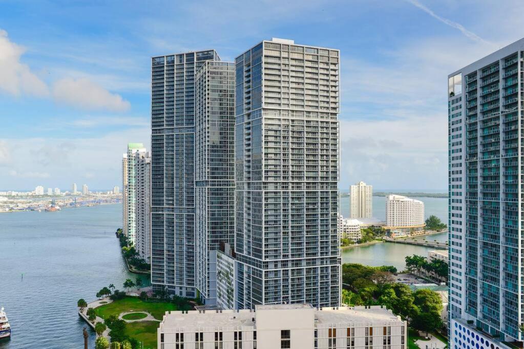 Wonderful 2 Bedroom Apt With Ocean Views At Icon Brickell Miami Bagian luar foto
